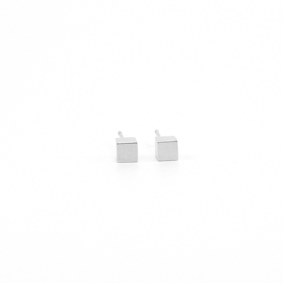 Square Cube Stud Earrings Sterling Silver Small - Picture 4 of 4